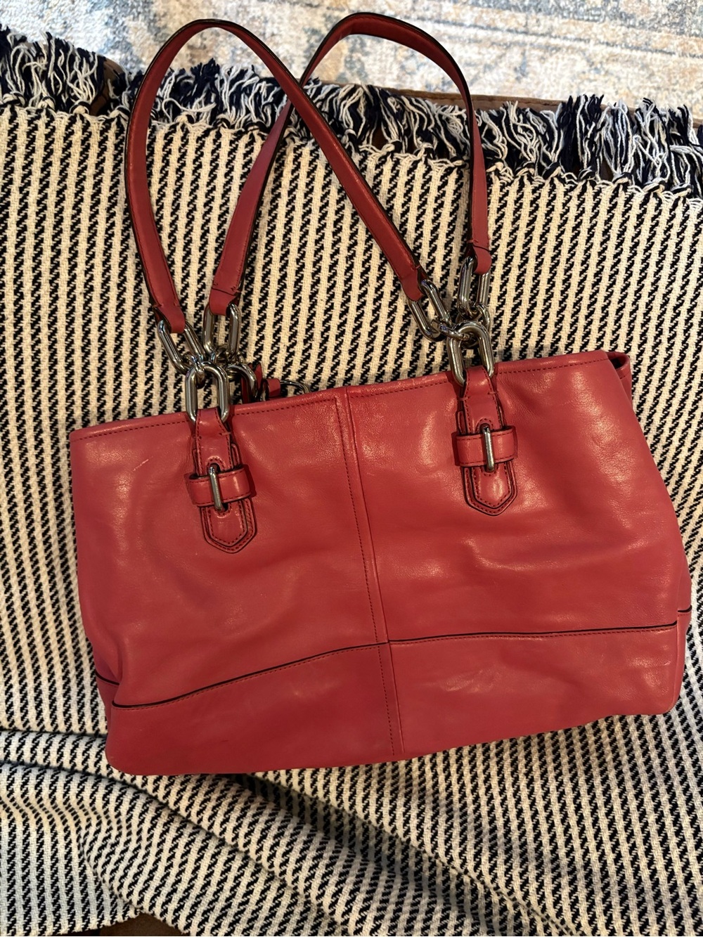 Coach Vintage Rose Pink Chelsea Leather Double-Handle Shoulder Bag - Picture 11 of 16